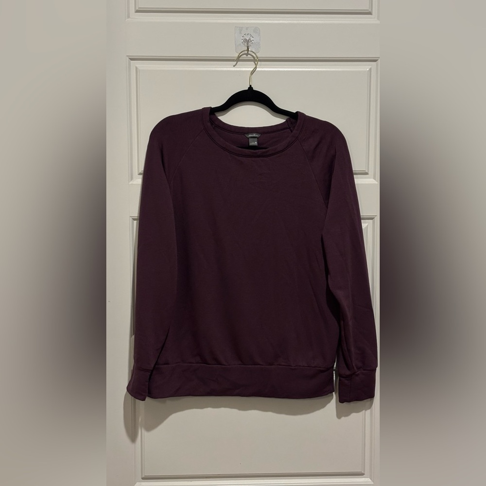 Eddie Bauer Burgundy Crewneck Sweatshirt – Soft Fleece Interior, Classic & Cozy